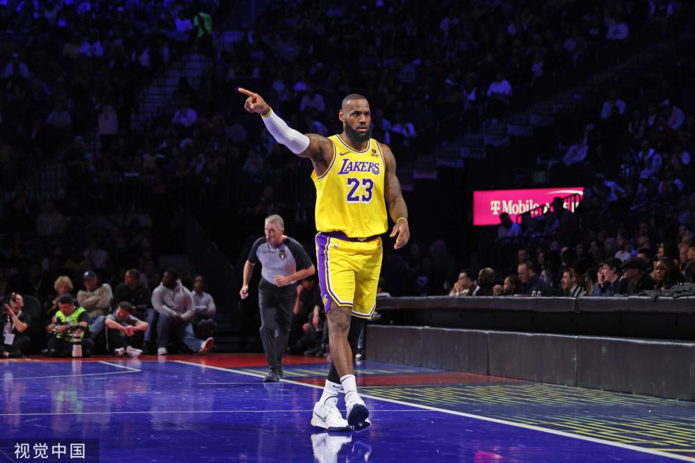 他在接到基 他在接到基